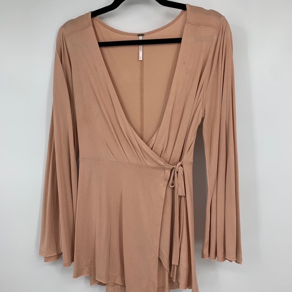 Free People Blouse Top XS Dynasty Wrap Bell Sleeve boho READ FLAWS